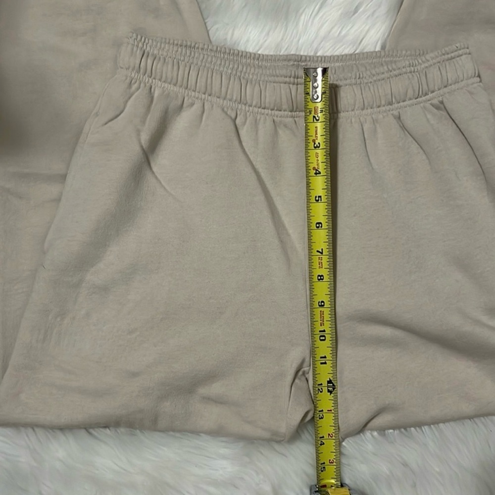 PINK Victoria's Secret Leopard Print Campus Sweatpants - Picture 5 of 10